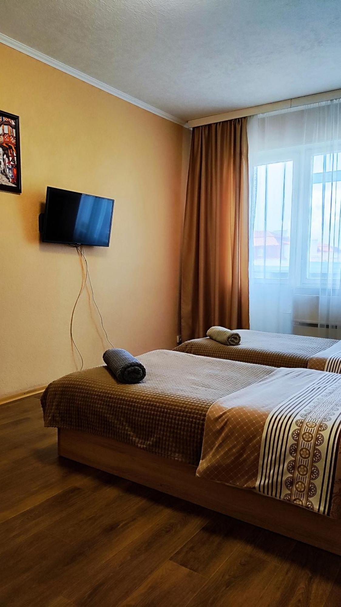 Василя Стуса 10 City Rooms Bila Cerkva Esterno foto